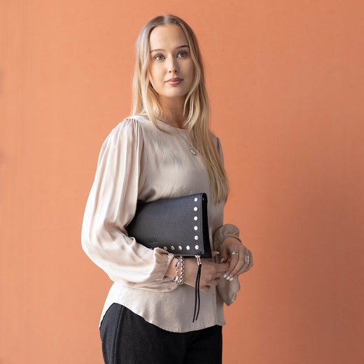 Nahkainen Clutch Laukku Diva, musta